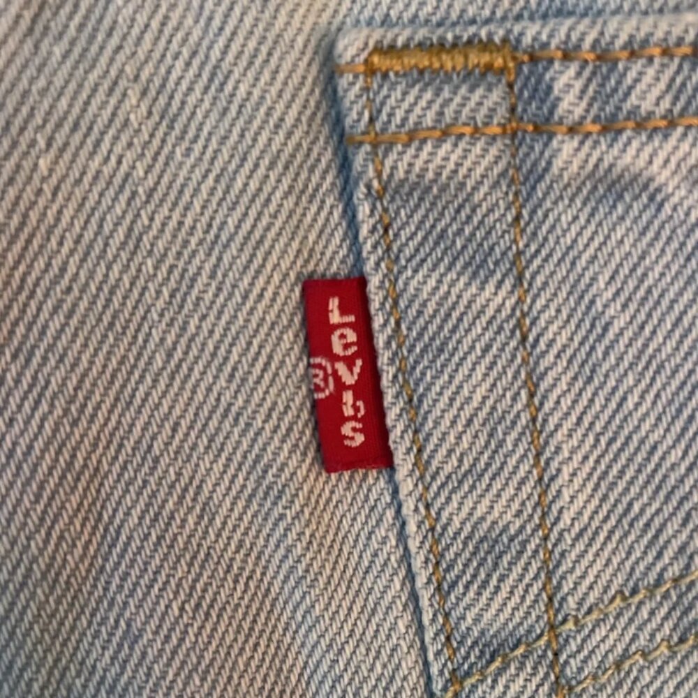 ❌SOLD❌ Levi’s High Rise 501 Shorts, Sz 28, NWT - Picture 7 of 7